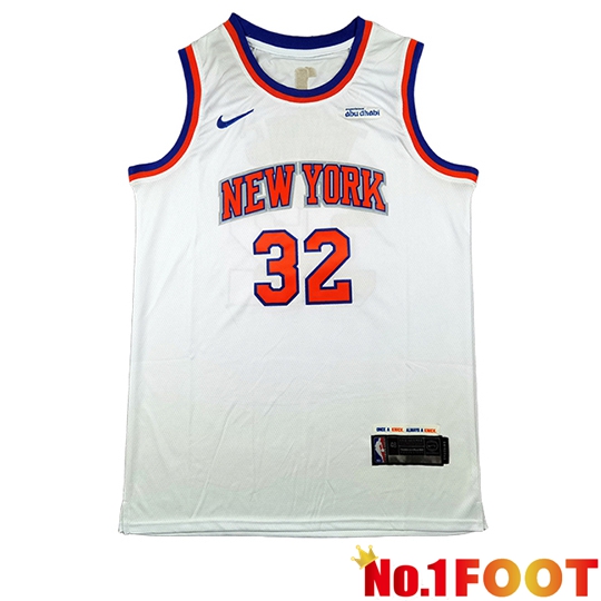 New York Knicks Soccer Jersey (TOWNS #32) 2026/27 White/Orange